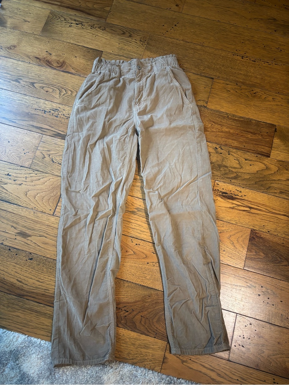 American Eagle Outfitters Relaxed Fit Women’s Corduroy Pants Light Brown 2 Short